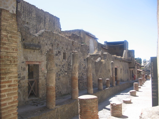 Herculaneum 30